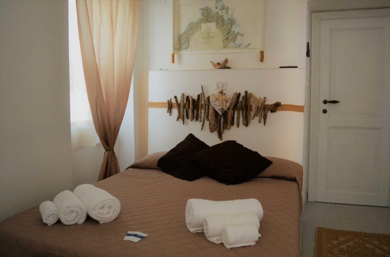 Casa Gandamar B&B Santa Teresa Gallura Exterior foto